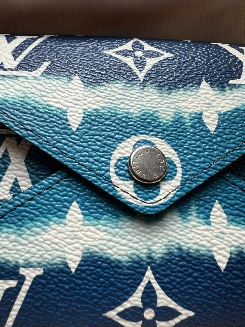 Louis Vuitton Kirigami Escale Medium Blue White Shibori Monogram Envelope Wallet
